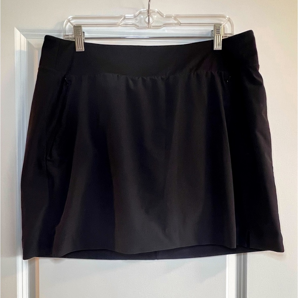 Athleta SoHo Skort, size 14, color Black.